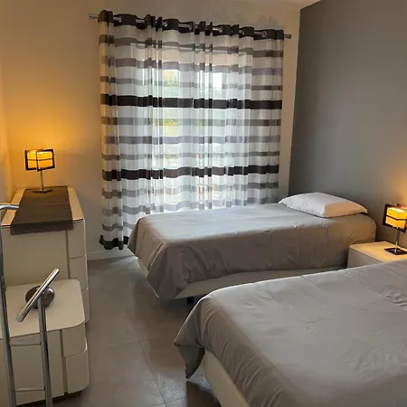 T2 Com Varanda E Vista Piscina Na Quinta Do Morgado *